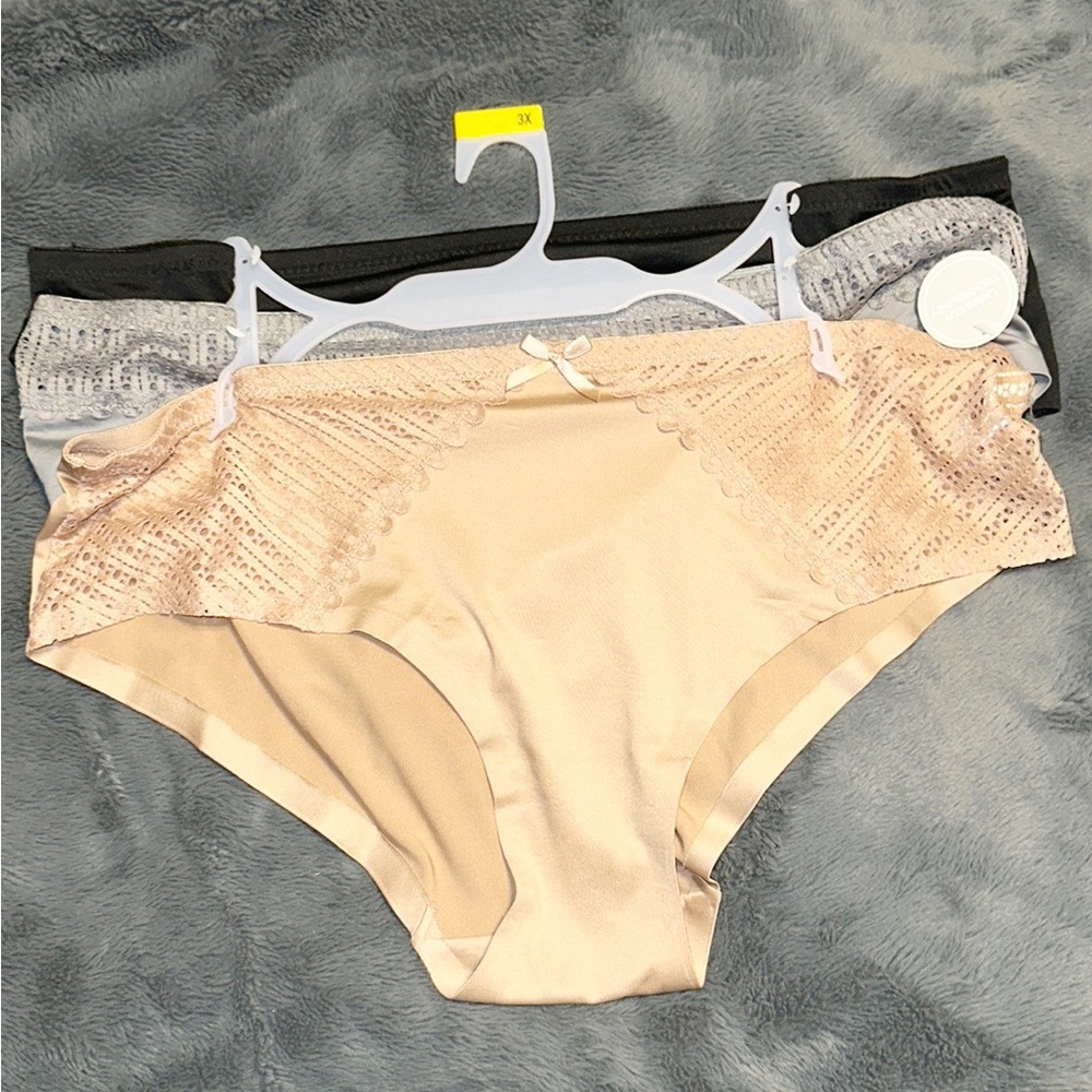 Just Be Set of 3 Hipster Underwear NWT 3X
